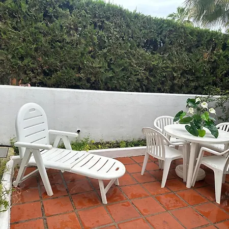 En Aloha Con Golf Y Piscina En Puerto Banus